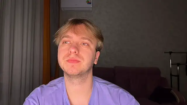 Snapshot of HairyVit chatting on January 2026 03:06:01 PM HairyVit online show from January 2026 03:06:01 PM