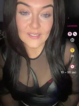 Miss CurvesXXX online show from May 2026 10:18:01 PM