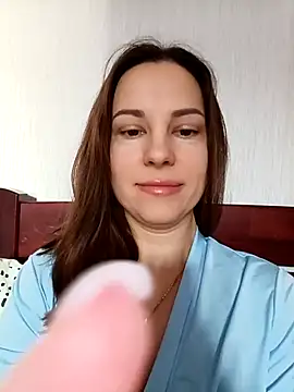 She-Moon online show from January 2026 07:01:02 AM