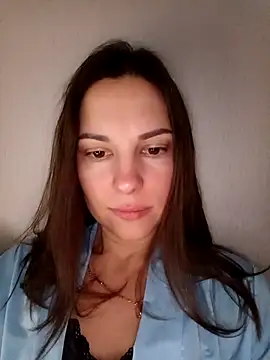 She-Moon online show from February 2026 06:36:02 PM