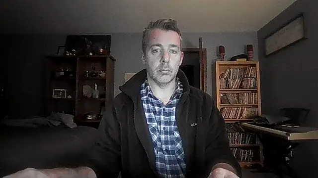 chrisw8140 online show from February 2026 11:34:02 PM