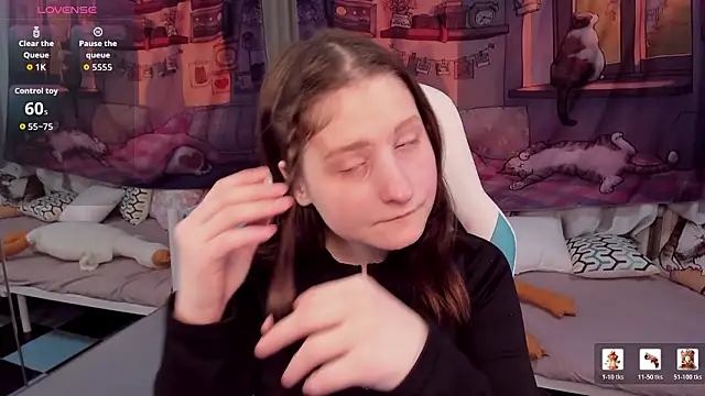 Snapshot of KiraDuvall chatting on January 2026 06:00:02 PM KiraDuvall online show from January 2026 06:00:02 PM