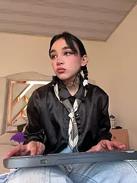 iriis online show from April 2026 08:04:02 PM