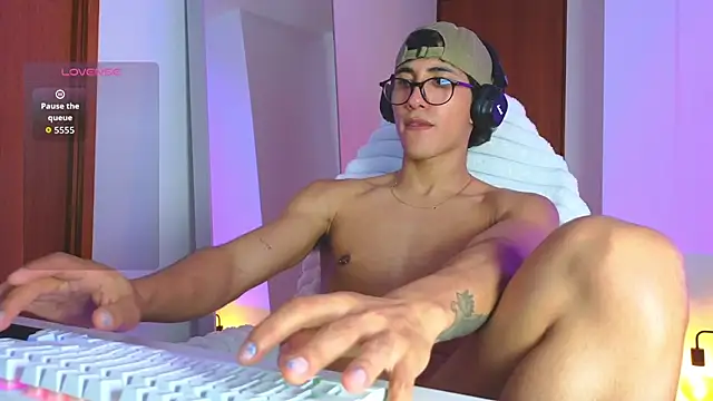 emilio rivs online show from January 2026 03:44:01 AM