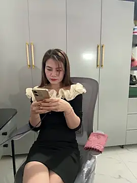 Snapshot of Llabi2k chatting on March 2026 08:34:01 PM Llabi2k online show from March 2026 08:34:01 PM