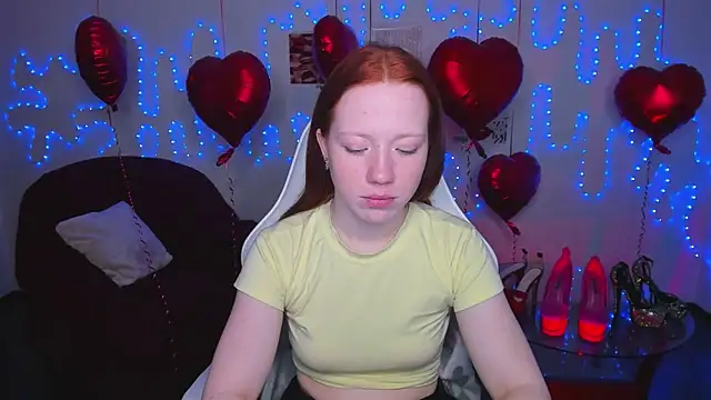 Snapshot of Katrys chatting on February 2026 01:43:02 AM Katrys online show from February 2026 01:43:02 AM