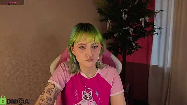 Snapshot of Roziett_Belle chatting on January 2026 09:36:02 AM Roziett Belle online show from January 2026 09:36:02 AM