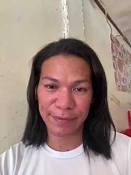 HugeAgatha online show from April 2026 12:55:01 AM