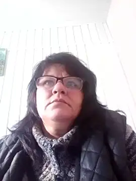 NysiOlsen online show from January 2026 08:18:01 AM