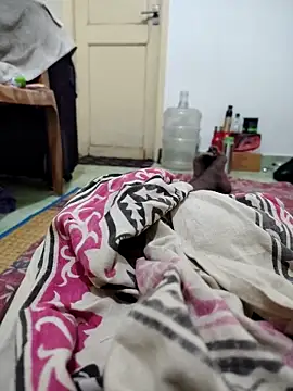 Snapshot of TamilBoy3007 chatting on February 2026 12:54:01 PM TamilBoy3007 online show from February 2026 12:54:01 PM