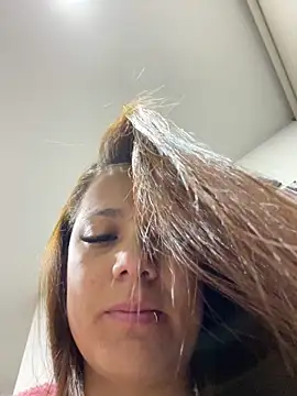 Pretty  Milf online show from March 2026 08:50:02 AM