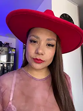 Pretty  Milf online show from April 2026 02:00:02 PM