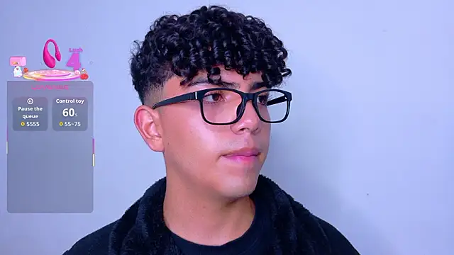 Snapshot of Nick_Twink chatting on February 2026 02:32:01 AM Nick Twink online show from February 2026 02:32:01 AM