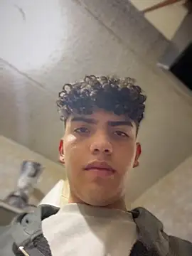 Snapshot of Nick_Twink chatting on March 2026 03:23:01 AM Nick Twink online show from March 2026 03:23:01 AM