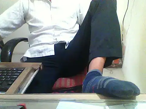 Snapshot of dream_king_1985 chatting on February 2026 11:29:01 AM dream king 1985 online show from February 2026 11:29:01 AM