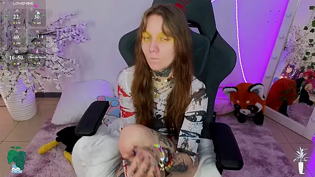 Lappyloo online show from February 2026 10:03:02 AM