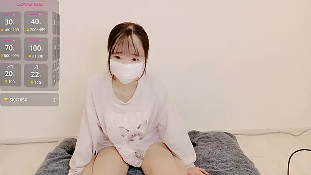 Snapshot of Rina_chan_0x chatting on February 2026 02:31:01 PM Rina chan 0x online show from February 2026 02:31:01 PM