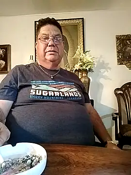 Snapshot of Zordomudo13 chatting on February 2026 02:17:02 AM Zordomudo13 online show from February 2026 02:17:02 AM