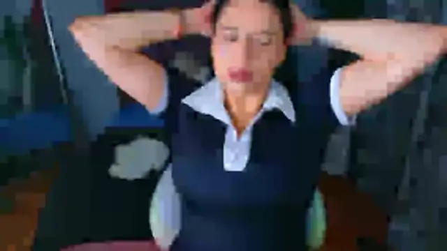 keileen luna online show from April 2026 08:53:01 PM