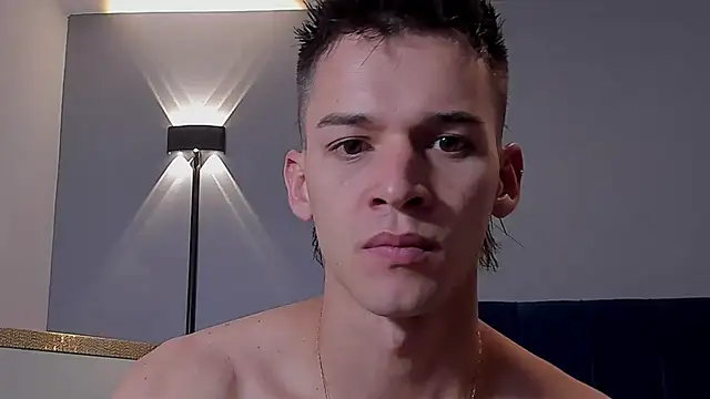 Snapshot of DrakeCarter chatting on February 2026 01:36:01 AM DrakeCarter online show from February 2026 01:36:01 AM