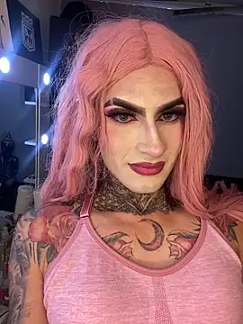 Snapshot of Valen_lewis chatting on April 2026 06:03:02 AM Valen lewis online show from April 2026 06:03:02 AM