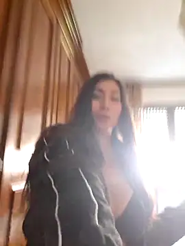 Snapshot of sarafragale chatting on March 2026 08:48:01 AM sarafragale online show from March 2026 08:48:01 AM