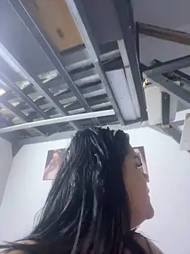 MorenaCariok online show from April 2026 10:49:02 AM