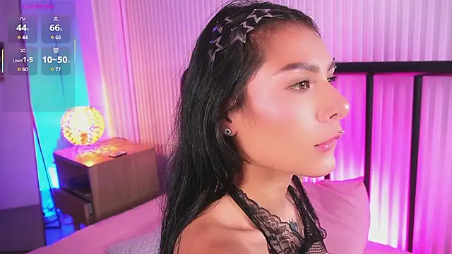 Molly  davis online show from March 2026 07:32:02 PM