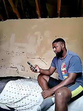 KAT AND DEE online show from February 2026 08:36:01 AM