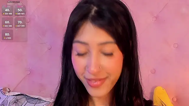 Snapshot of internett_sweetheart chatting on February 2026 04:22:01 AM internett sweetheart online show from February 2026 04:22:01 AM