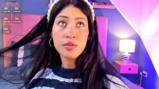 Snapshot of internett_sweetheart chatting on February 2026 05:11:02 AM internett sweetheart online show from February 2026 05:11:02 AM