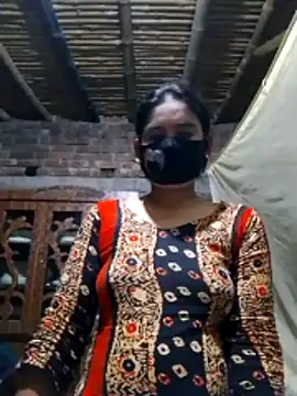 Hot Sweeti online show from March 2026 11:11:01 PM