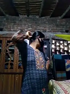 Hot Sweeti online show from April 2026 09:21:01 AM