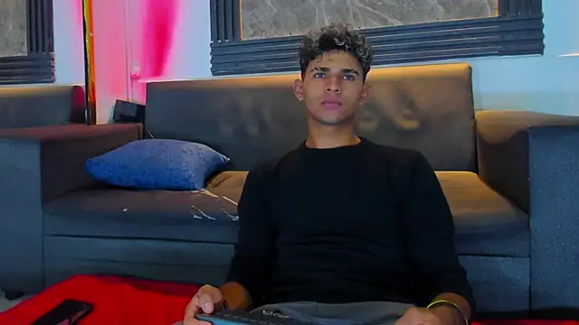 Axelgreyder online show from March 2026 02:24:01 AM