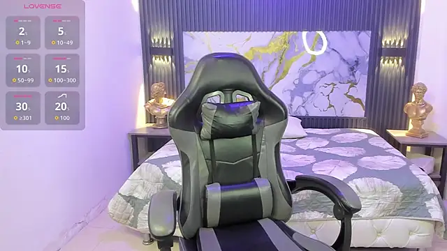 Amelia Lopez24 online show from April 2026 08:04:01 PM