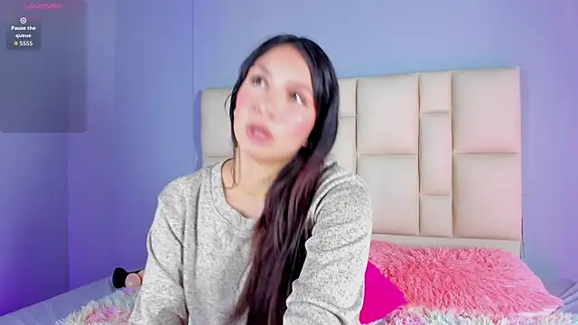 Sofia  Salazar online show from February 2026 08:49:01 PM
