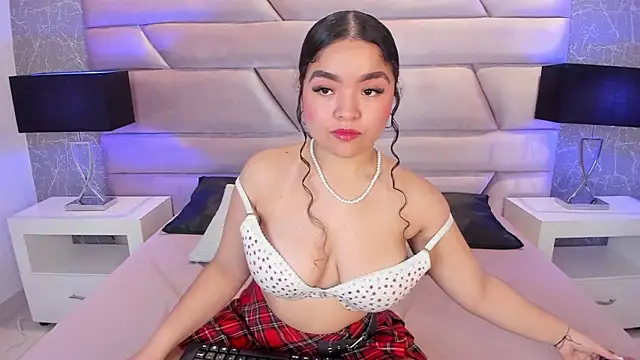 Snapshot of Lilithlain chatting on February 2026 12:45:02 PM Lilithlain online show from February 2026 12:45:02 PM