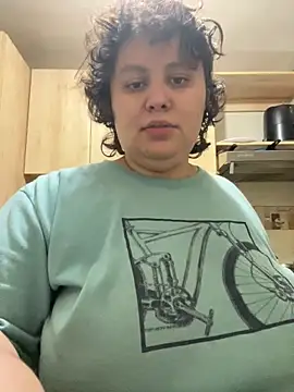 Snapshot of RavenEllieUniverse chatting on February 2026 02:41:01 AM RavenEllieUniverse online show from February 2026 02:41:01 AM