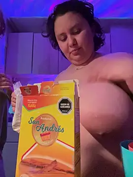 Snapshot of RavenEllieUniverse chatting on February 2026 11:38:01 PM RavenEllieUniverse online show from February 2026 11:38:01 PM