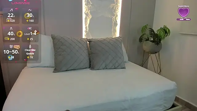 ivette swan online show from March 2026 07:11:01 PM