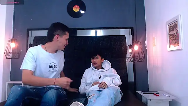 James And Kenet online show from February 2026 12:04:01 PM