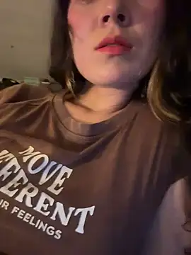 Snapshot of Raven__5 chatting on May 2026 04:19:02 AM Raven 5 online show from May 2026 04:19:02 AM