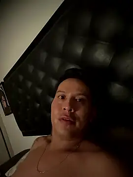 AndresPasDevil online show from January 2026 04:17:01 AM