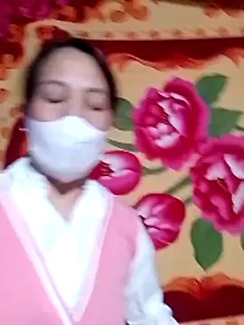 Snapshot of Gummiesu chatting on January 2026 07:39:01 PM Gummiesu online show from January 2026 07:39:01 PM