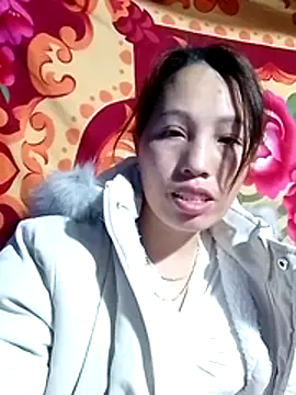 Snapshot of Gummiesu chatting on February 2026 07:52:01 PM Gummiesu online show from February 2026 07:52:01 PM