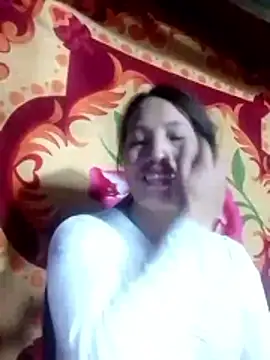 Snapshot of Gummiesu chatting on February 2026 11:44:01 PM Gummiesu online show from February 2026 11:44:01 PM