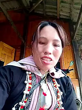 Snapshot of Gummiesu chatting on February 2026 08:24:02 AM Gummiesu online show from February 2026 08:24:02 AM