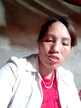 Snapshot of Gummiesu chatting on March 2026 02:04:02 AM Gummiesu online show from March 2026 02:04:02 AM