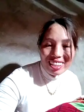 Snapshot of Gummiesu chatting on March 2026 05:56:01 AM Gummiesu online show from March 2026 05:56:01 AM