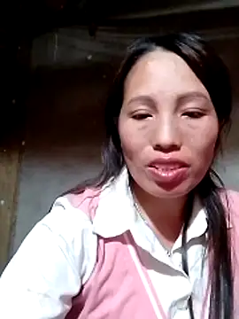 Snapshot of Gummiesu chatting on March 2026 06:02:01 PM Gummiesu online show from March 2026 06:02:01 PM